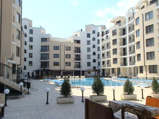 Vacation At Sunny